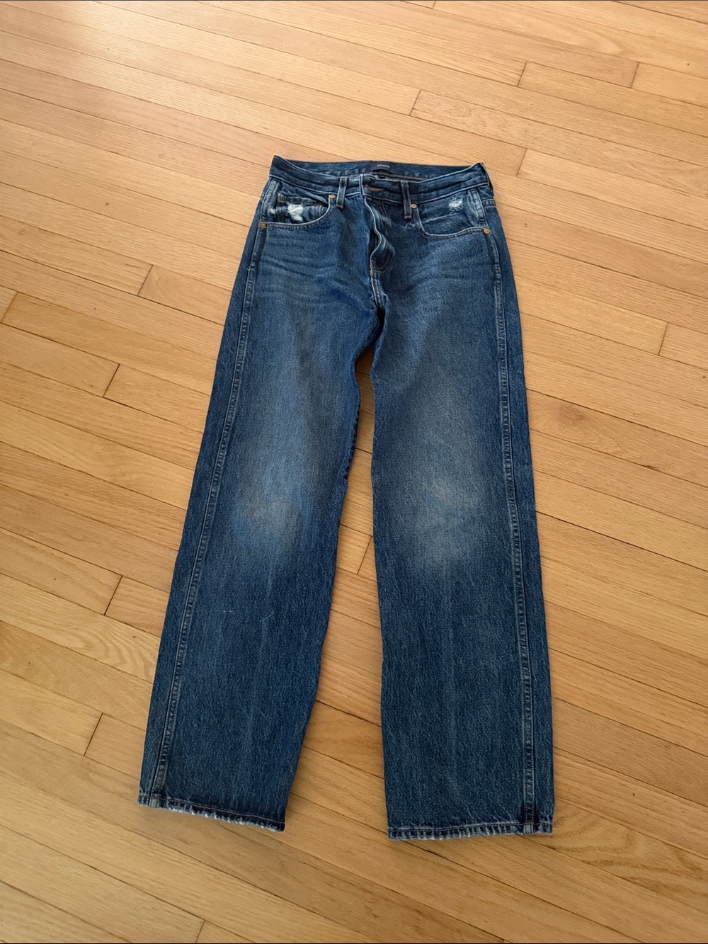 KHAITE Women’s Straight-Leg Denim Jeans in Blue